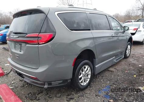 2021 Chrysler Pacifica Touring L z USA, uszkodzony, nr VIN 2C4RC1BG1MR602335